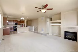 25107 E Canal Pl, Aurora, CO 80018 - Photo 10