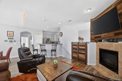 160 Granby Way #A, Aurora, CO 80011 - Photo 6