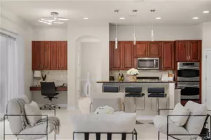 10488 Bluffmont Dr, Lone Tree, CO 80124 - Photo 12