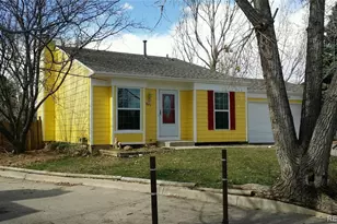 18851 E 22nd Dr, Aurora, CO 80011 - Photo 2