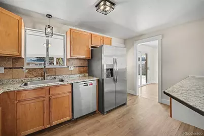 362 Salem Street, Aurora, CO 80011 - Photo 8