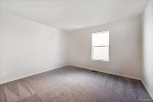 4719 N Valdai Ct, Aurora, CO 80019 - Photo 20