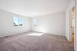 4719 N Valdai Ct, Aurora, CO 80019 - Photo 16