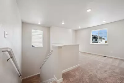 4719 N Valdai Court, Aurora, CO 80019 - Photo 10