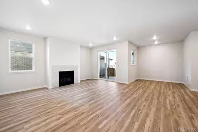 4719 N Valdai Court, Aurora, CO 80019 - Photo 4