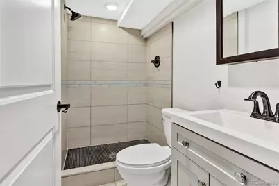 1075 Kingston Street, Aurora, CO 80010 - Photo 16