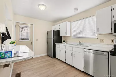 15922 E Rice Place #B, Aurora, CO 80015 - Photo 8