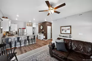 3042 Nectar St, Strasburg, CO 80136 - Photo 8
