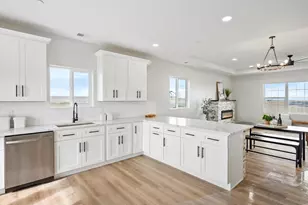 61800 E 32nd Ct, Strasburg, CO 80136 - Photo 36