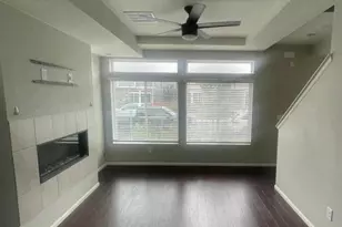 237 S Old Hammer St, Aurora, CO 80018 - Photo 2