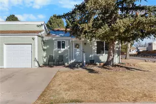 16482 E Radcliff Pl, Aurora, CO 80015 - Photo 2