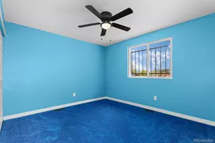 12978 E Elgin Dr, Denver, CO 80239 - Photo 20