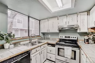 88 S Moline St, Aurora, CO 80012 - Photo 12