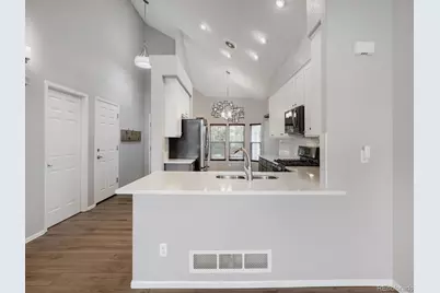 24625 E Chenango Drive, Aurora, CO 80016 - Photo 6