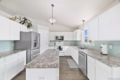 9632 Bramwood Street, Longmont, CO 80504 - Photo 20