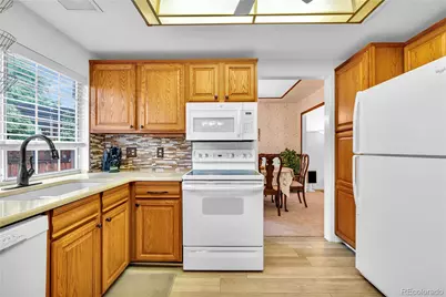 6301 S Ivy Court, Centennial, CO 80111 - Photo 10