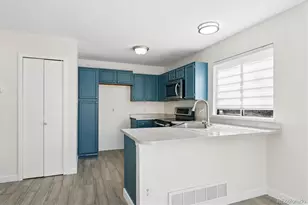 529 Chiswick Circle, Highlands Ranch, CO 80126 - Photo 8