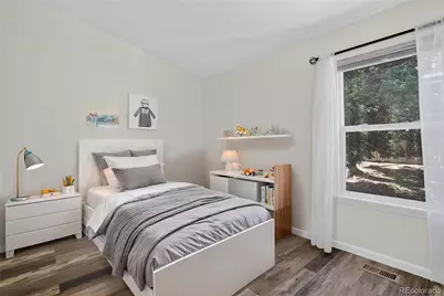 10166 W Dartmouth Avenue, Denver, CO 80227 - Photo 22