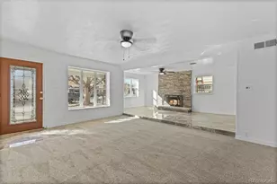 938 Salem St, Aurora, CO 80011 - Photo 4