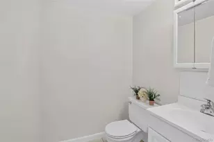 956 S Iola St, Aurora, CO 80012 - Photo 6