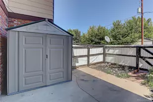 956 S Iola St, Aurora, CO 80012 - Photo 20