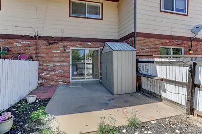 956 S Iola Street, Aurora, CO 80012 - Photo 12