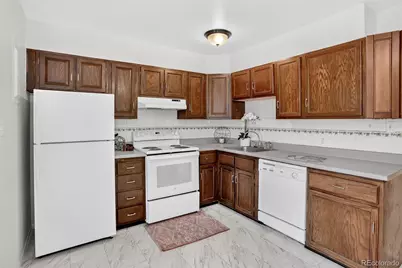956 S Iola Street, Aurora, CO 80012 - Photo 16