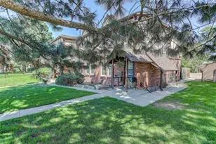 956 S Iola St, Aurora, CO 80012 - Photo 2