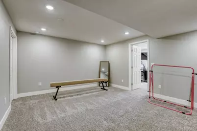 1310 S Duquesne Circle, Aurora, CO 80018 - Photo 28