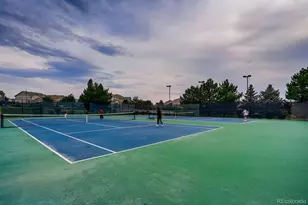 1310 S Duquesne Cir, Aurora, CO 80018 - Photo 40