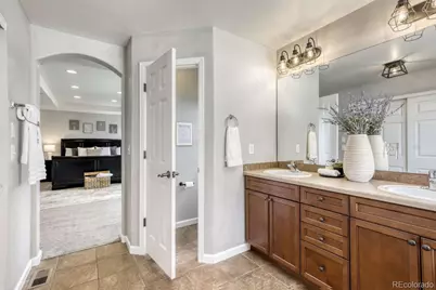 1310 S Duquesne Circle, Aurora, CO 80018 - Photo 22