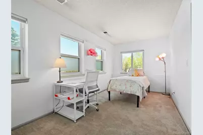 4594 Granby Way, Denver, CO 80239 - Photo 16