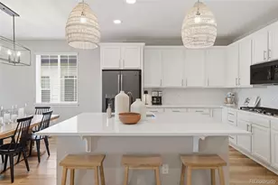 21926 E Tufts Cir, Aurora, CO 80015 - Photo 10