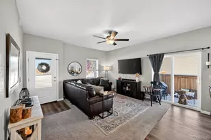 3042 Nectar St, Strasburg, CO 80136 - Photo 8