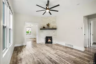 911 W Pikes Peak Ave, Colorado Springs, CO 80905 - Photo 4