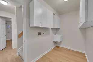 7900 E Dartmouth Ave, Denver, CO 80231 - Photo 26