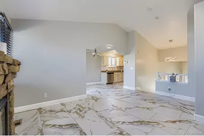 4925 Freeport Way, Denver, CO 80239 - Photo 4