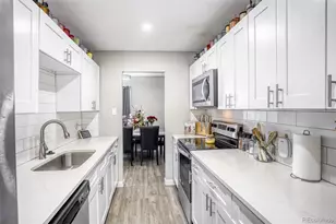 1545 S Chase Ct, Lakewood, CO 80232 - Photo 4