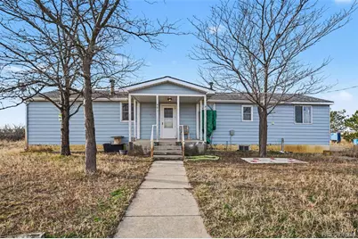 901 County Road 3, Wiggins, CO 80654 - Photo 2