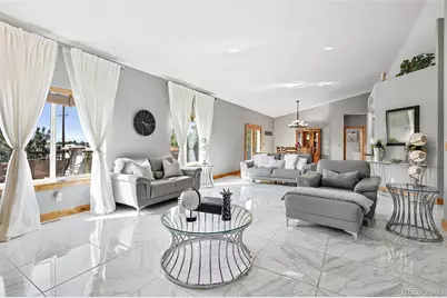 127 Corvette Court, Fort Lupton, CO 80621 - Photo 8