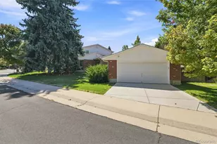 1460 S Macon St, Aurora, CO 80012 - Photo 4