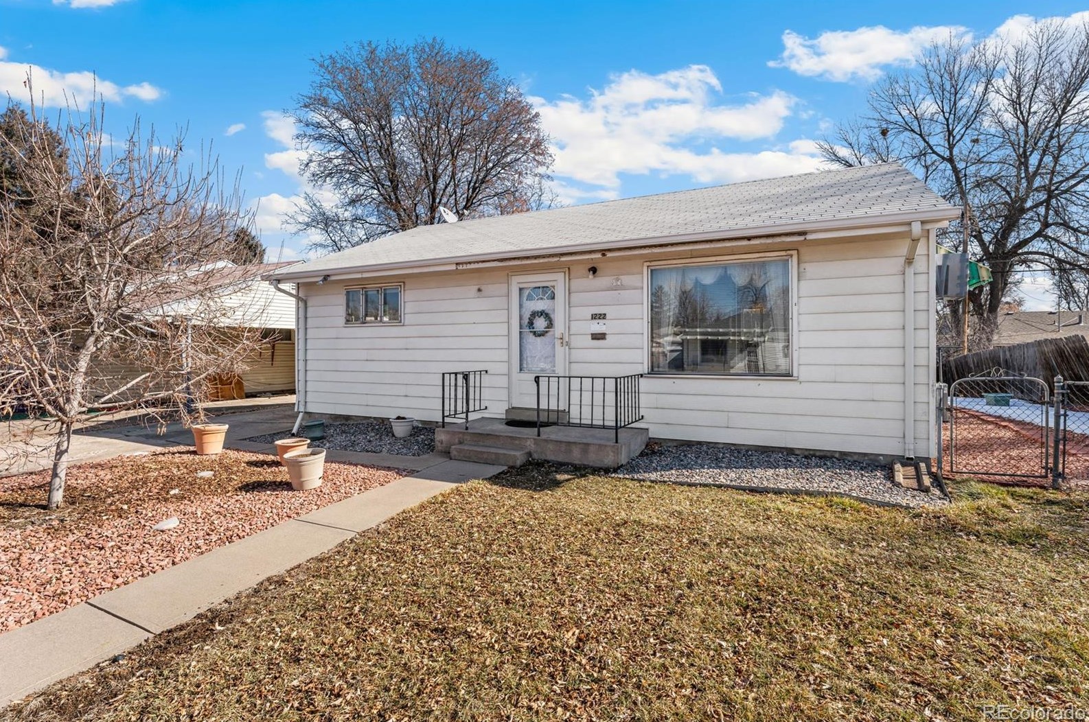 1222 Alcott St, Denver, CO 80219-4200