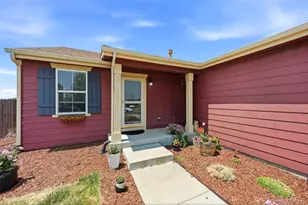 923 Stagecoach Ave, Brighton, CO 80603 - Photo 4