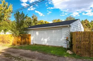 3075 S Emerson Way, Englewood, CO 80113 - Photo 24