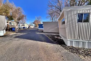 220 Mount View Ln, Colorado Springs, CO 80907 - Photo 4