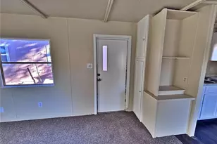 220 Mount View Ln, Colorado Springs, CO 80907 - Photo 8