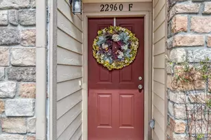 22960 E Roxbury Dr, Aurora, CO 80016 - Photo 2