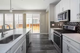 11390 E 26th Ave, Denver, CO 80238 - Photo 16