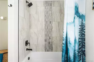 3305 W Harvard Ave, Denver, CO 80219 - Photo 20