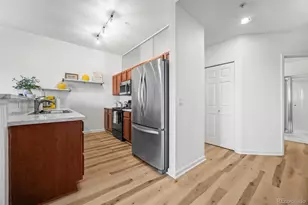 15475 Andrews Dr, Denver, CO 80239 - Photo 10